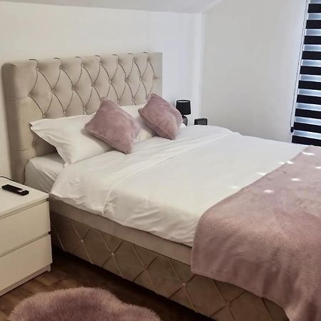 Lilien Apartment Airport Ledine 外观 照片