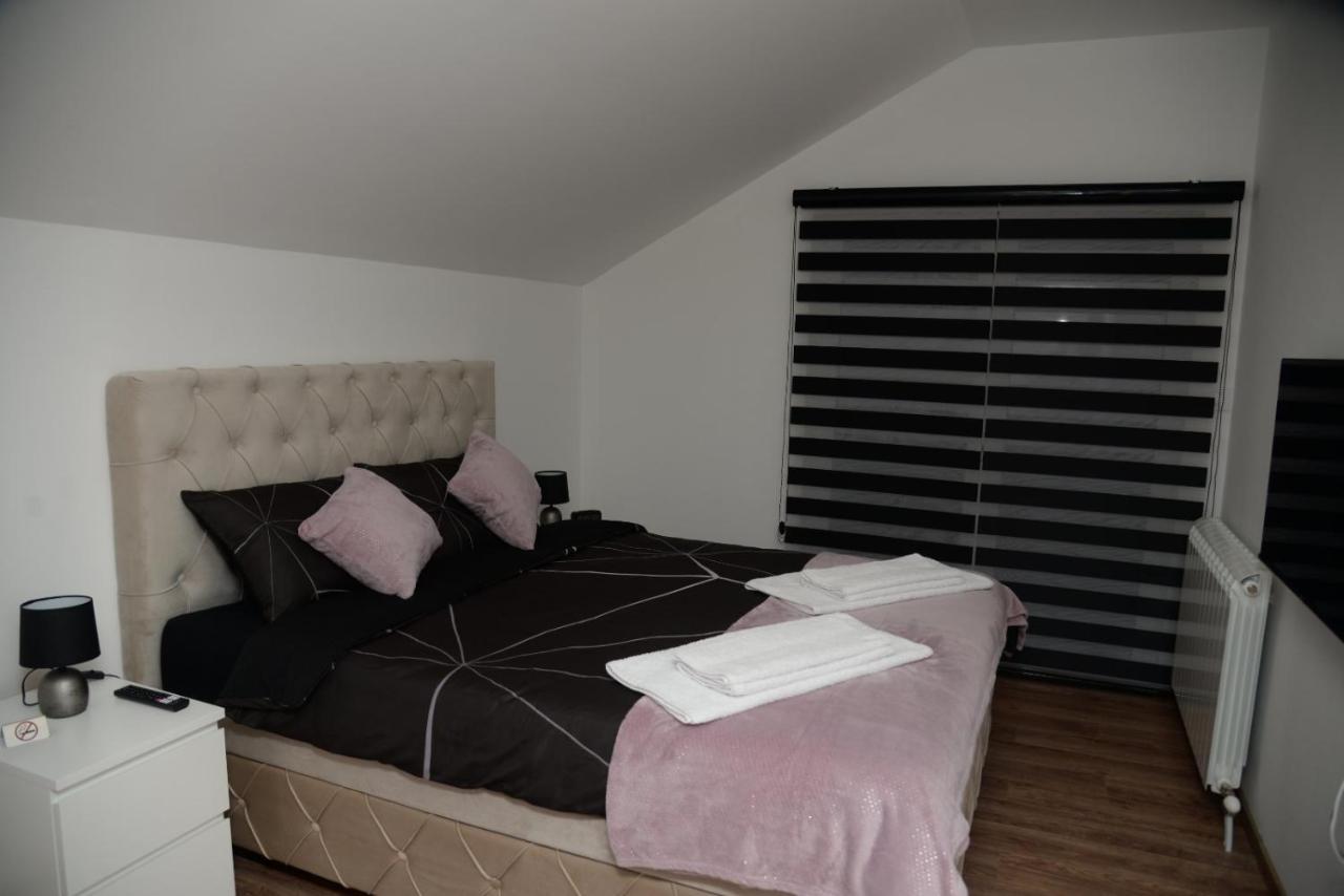 Lilien Apartment Airport Ledine 外观 照片