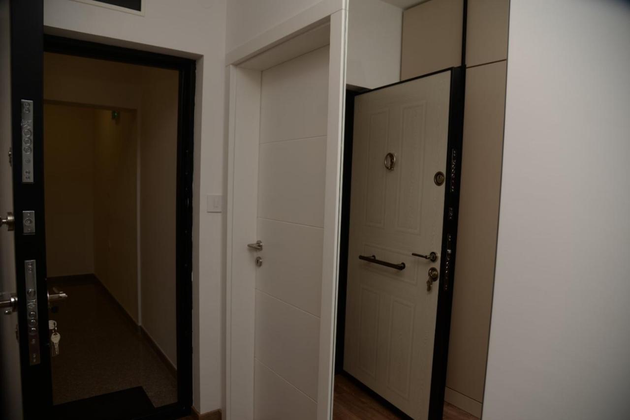 Lilien Apartment Airport Ledine 外观 照片