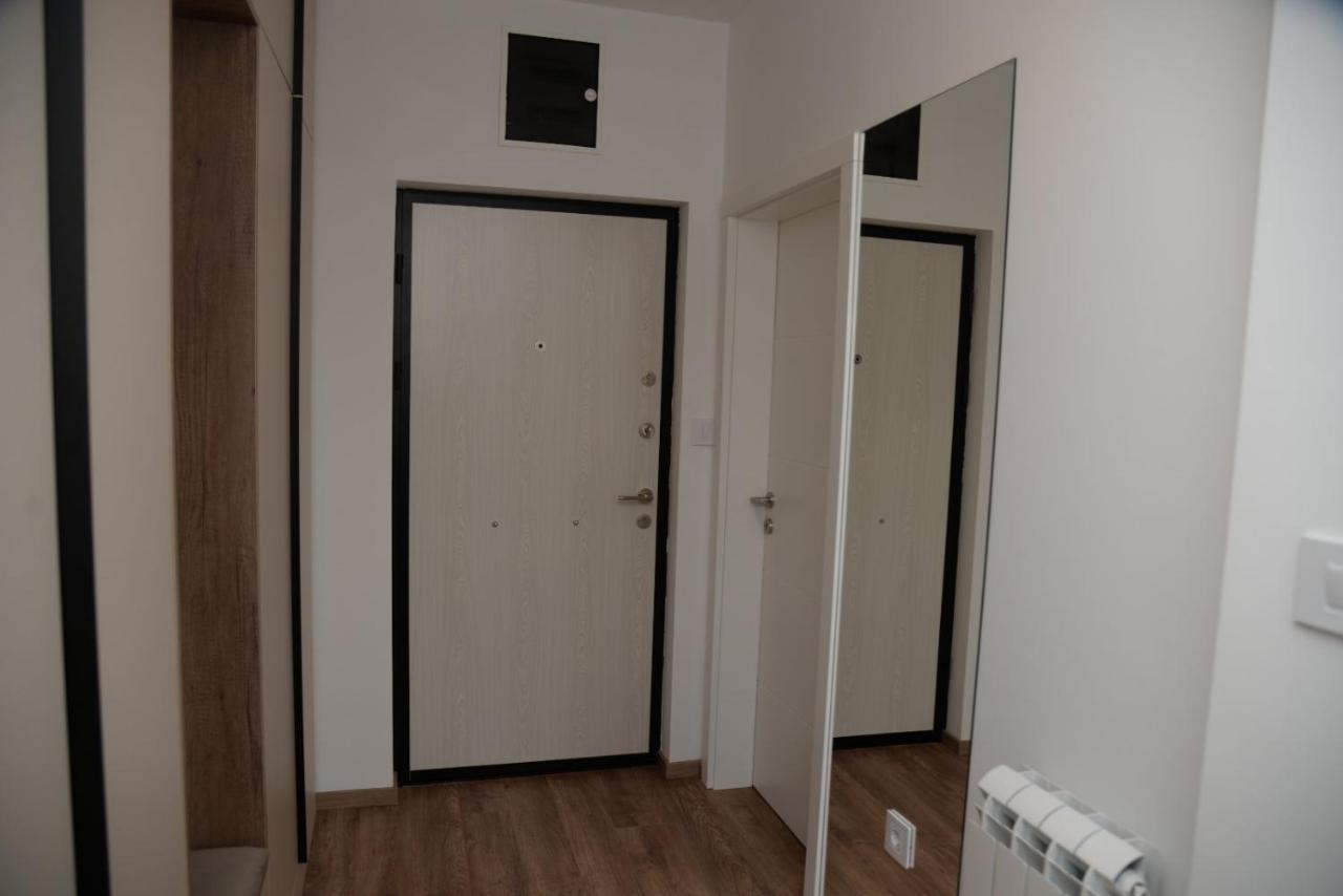 Lilien Apartment Airport Ledine 外观 照片