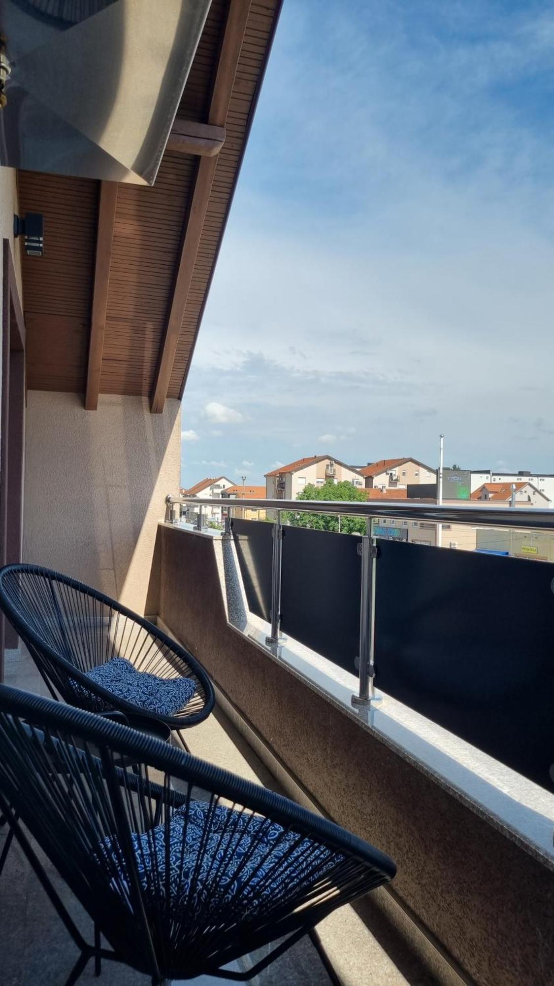 Lilien Apartment Airport Ledine 外观 照片