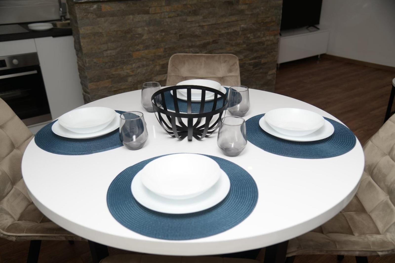 Lilien Apartment Airport Ledine 客房 照片